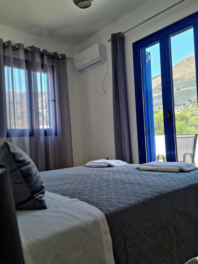 Dionysia Apartments Ливадия Экстерьер фото