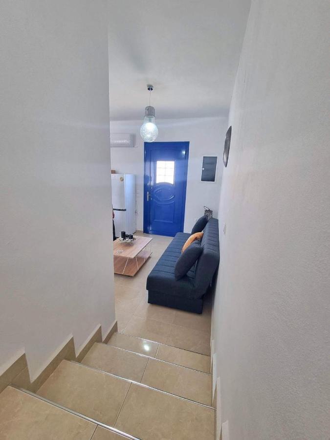 Dionysia Apartments Ливадия Экстерьер фото